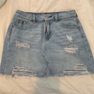 Pacsun distressed mini skirt
